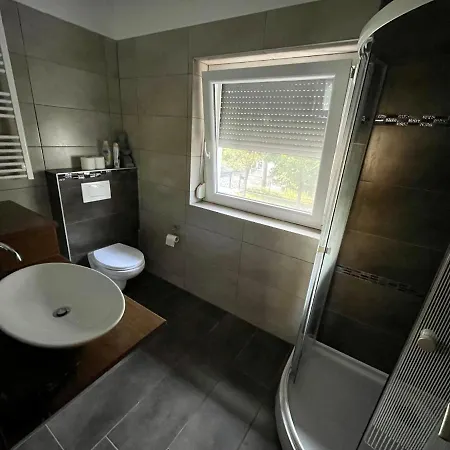 Happy Apartment